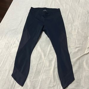 Athleta Navy Blue Short Legged Diagonal Leggings in XS